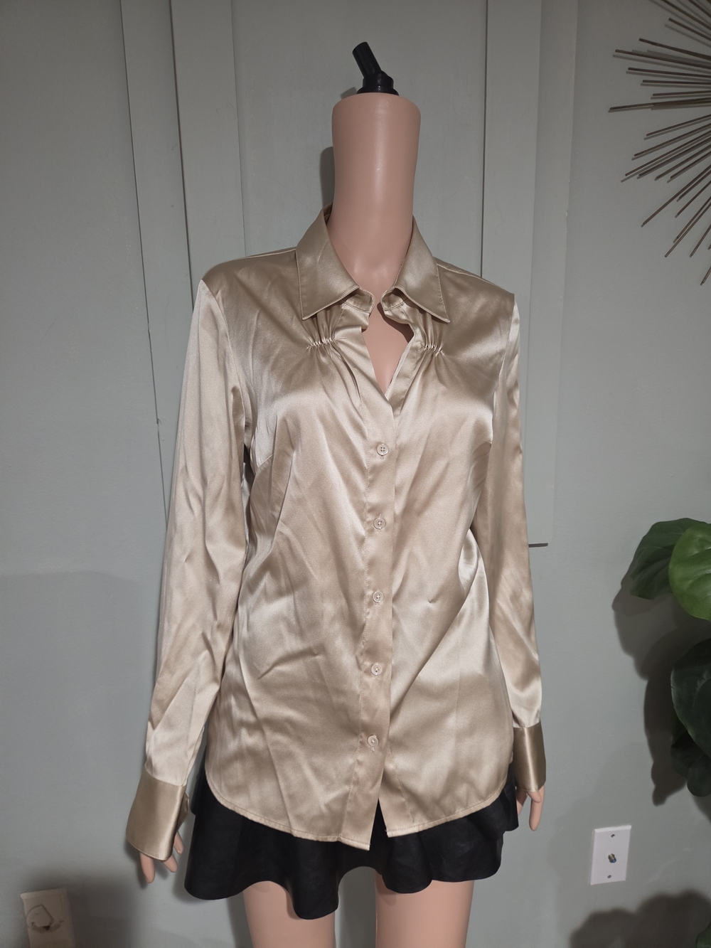 Ann Taylor Champagne Satin Gathered Button Down Blouse Size 10 NWT - Picture 5 of 16